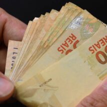 Proporção de impostos em relação ao PIB alcançou 32,4% em 2025, maior índice desde o início da série histórica em 2010. Imagem referente a matéria