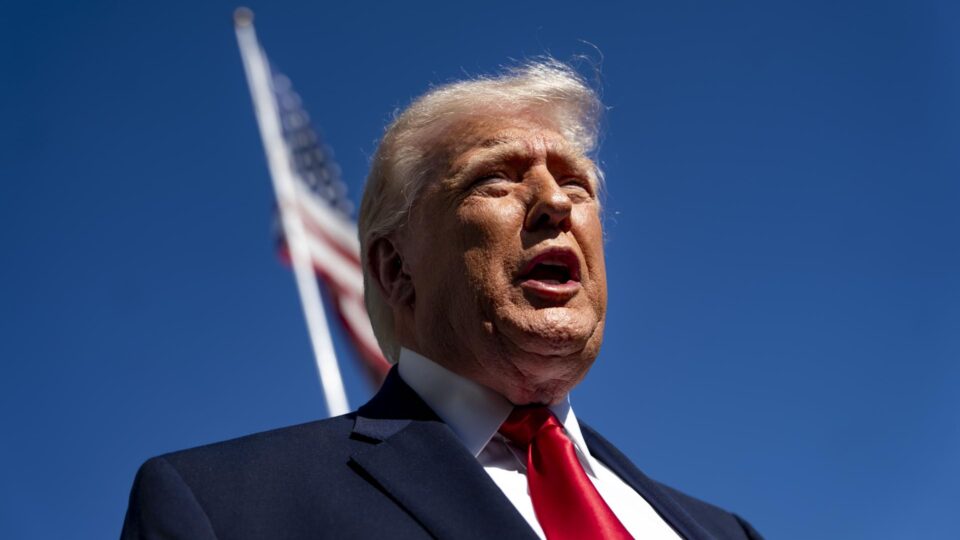 Trump ameaça China após inteligência dos EUA indicar que Pequim quer enviar armas ao Irã