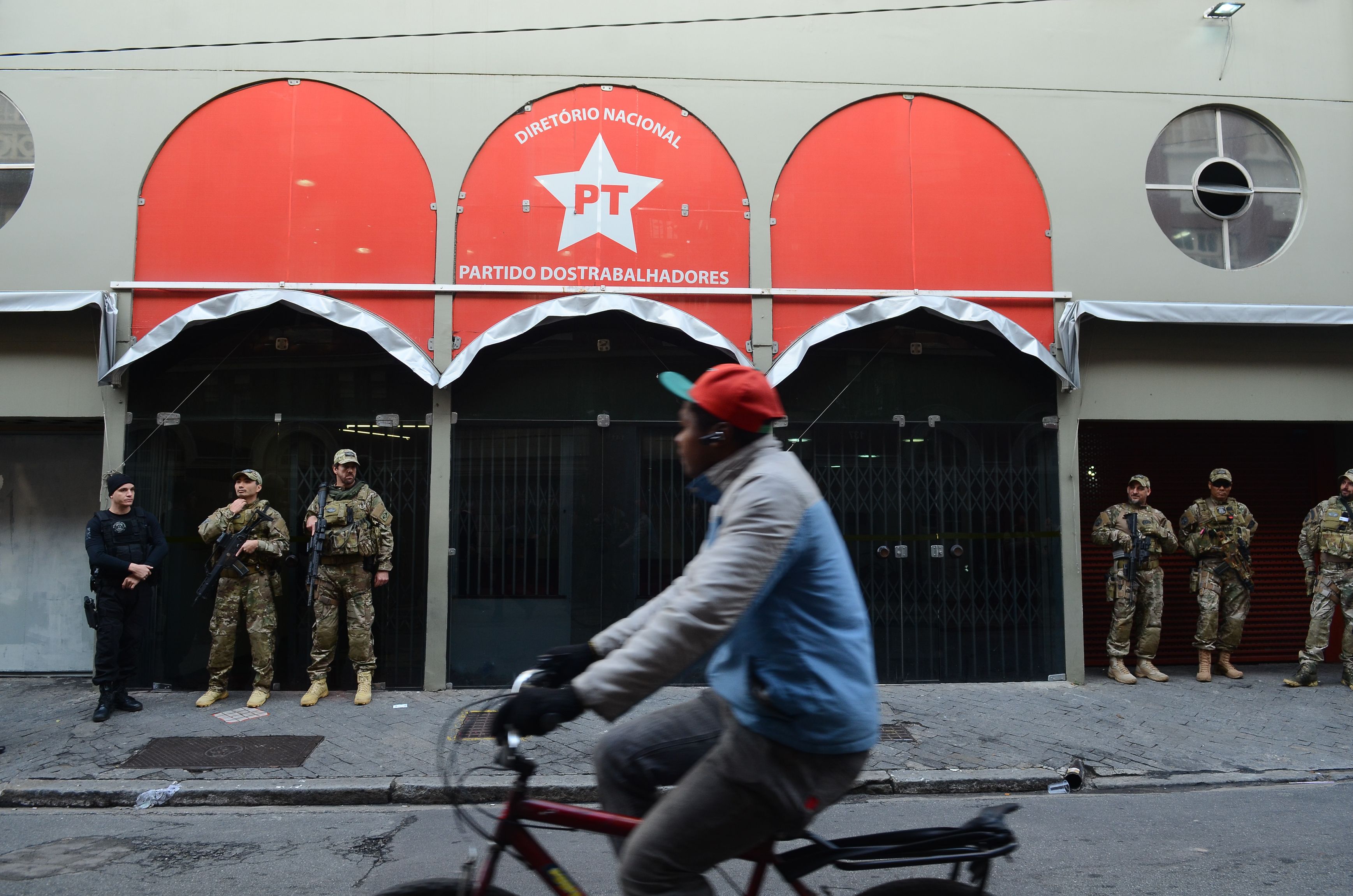 Conteúdos gerados por I.A. são classificados pelo partido como “violência política”