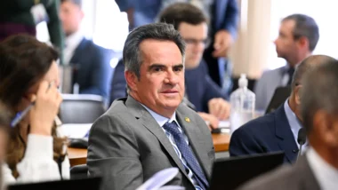 Senador menciona tensão com Nikolas Ferreira e pediu debate centrado no "atrado do país".