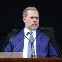 Após ser alvo da CPI, Toffoli defende “cassar eleitoralmente” quem “ataca” STF Imagem referente a matéria