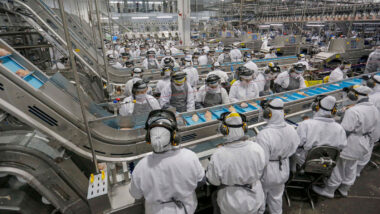 O décimo terceiro salário, segundo um estudo nos EUA, altera a percepção de riqueza do trabalhador sem que necessariamente haja um aumento real de ganhos. Imagem referente a matéria