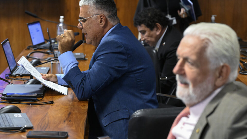 CPI do Crime Organizado rejeita relatório contra ministros do STF após manobra governista