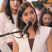 Tabata vira alvo da esquerda por não seguir linha ideológica em PL sobre antissemitismo PL Antissemitismo - Tabata Amaral