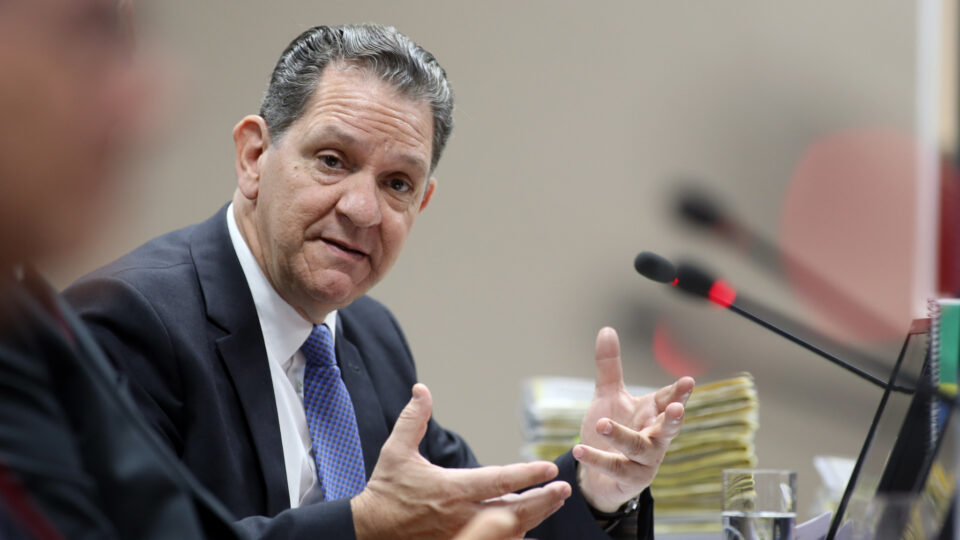 Ministro do STJ relata pressão de advogados e diz que está “todo mundo vendendo voto por aí”