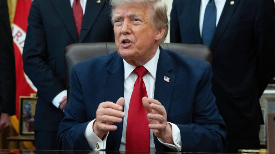 Arcebispo pede a Trump que suspenda deportações para o Haiti após massacre em igreja