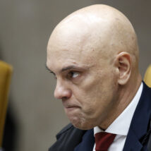 Justiça dos EUA autoriza citação de Moraes por e-mail em processo do Rumble e Trump Media Imagem referente a matéria