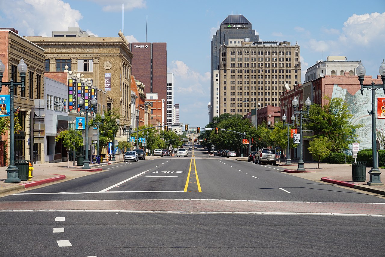 Oito crianças são mortas na maior chacina nos EUA em dois anos