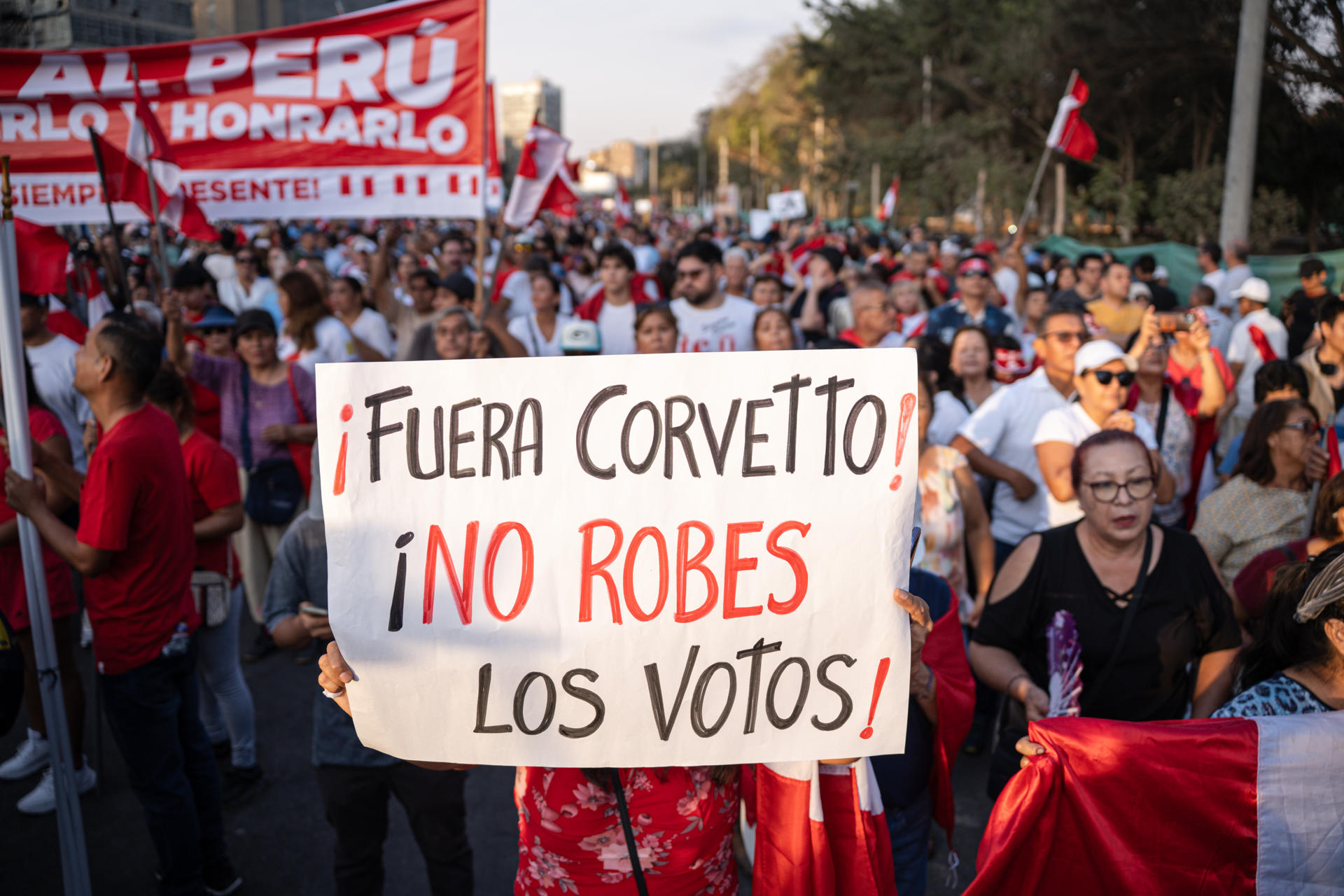 Por que o Peru ainda não sabe quem vai ao segundo turno das eleições presidenciais