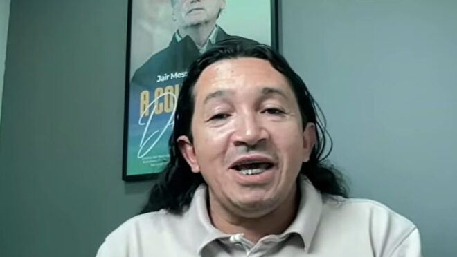 Cineasta revela desafios de levar aos cinemas um retrato íntimo de Bolsonaro