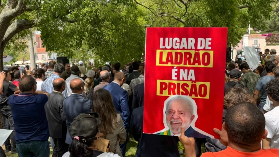 Protesto contra Lula