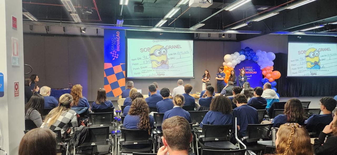 Alunos do Senai apresentam solução desenvolvida no Grand Prix de Inovação; animação com personagem foi usada para traduzir o desafio técnico ao público geral.