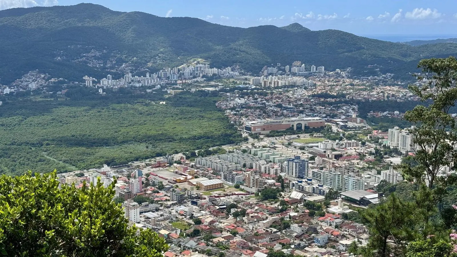 Incentivos fiscais exigem regularidade, sustentabilidade e mão de obra local para impulsionar novo polo econômico.