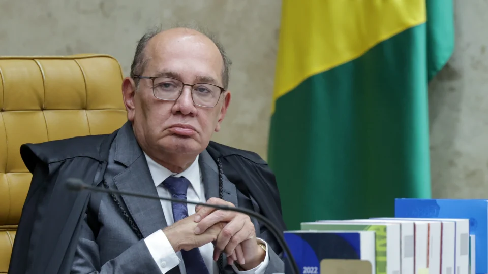 Ministro pediu inclusão de Zema no inquérito das fake news.