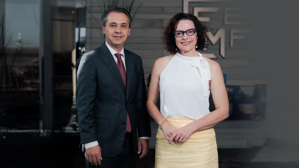 Advogados analisam o avanço das recuperações judiciais no agronegócio e discutem se o cenário reflete uma crise estrutural ou o uso estratégico do instrumento para reorganização financeira.