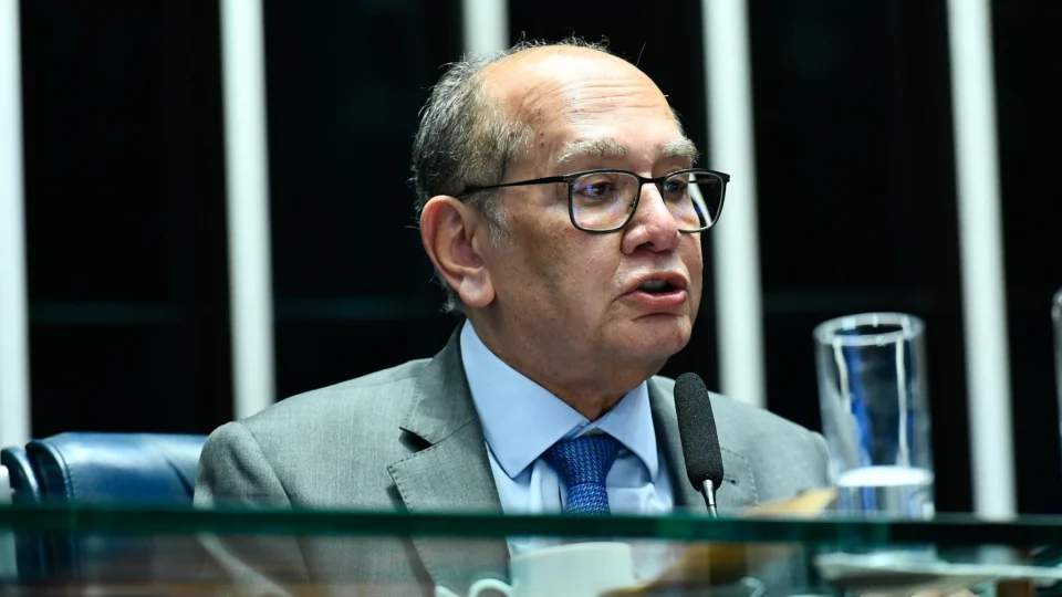 Gilmar compara críticas ao STF a retratar Zema como "homossexual"