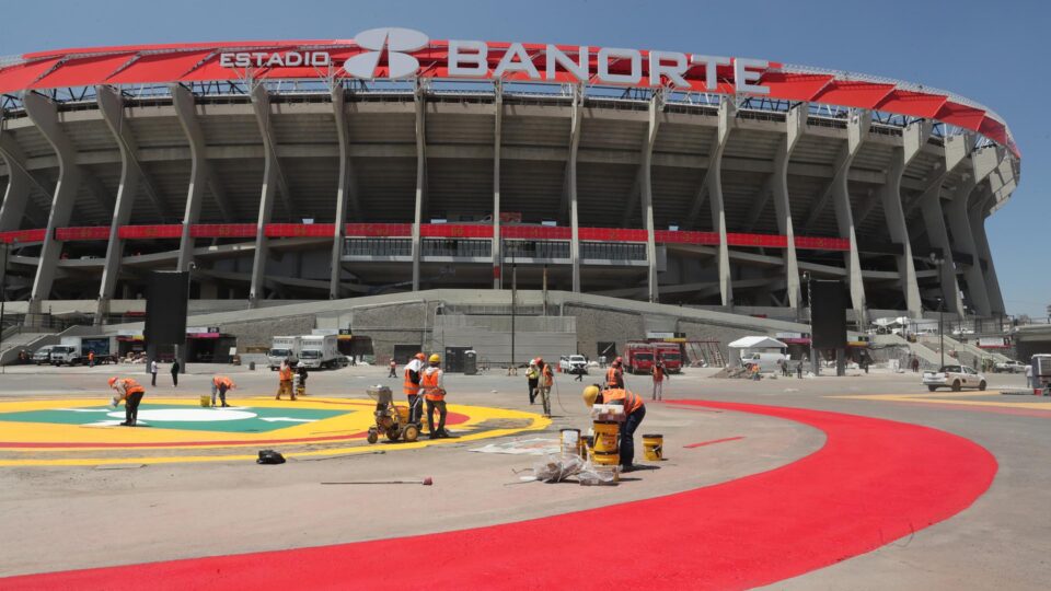 Violência e atrasos testam México às vésperas da Copa do Mundo e minam discurso oficial