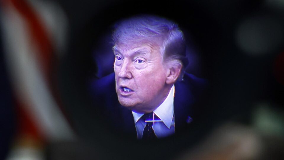 Justiça barra decreto de Trump para restringir asilo na fronteira sul dos EUA