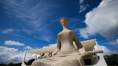 STF quer gastar até R$ 249 mil para monitorar o que dizem sobre a Corte nas redes