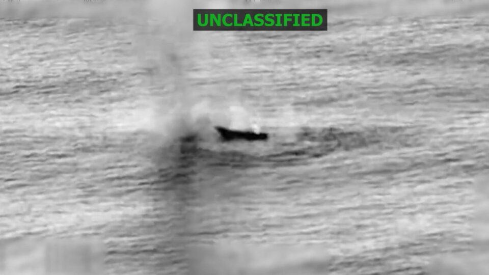 EUA realizam novo bombardeio no Pacífico e matam dois narcoterroristas