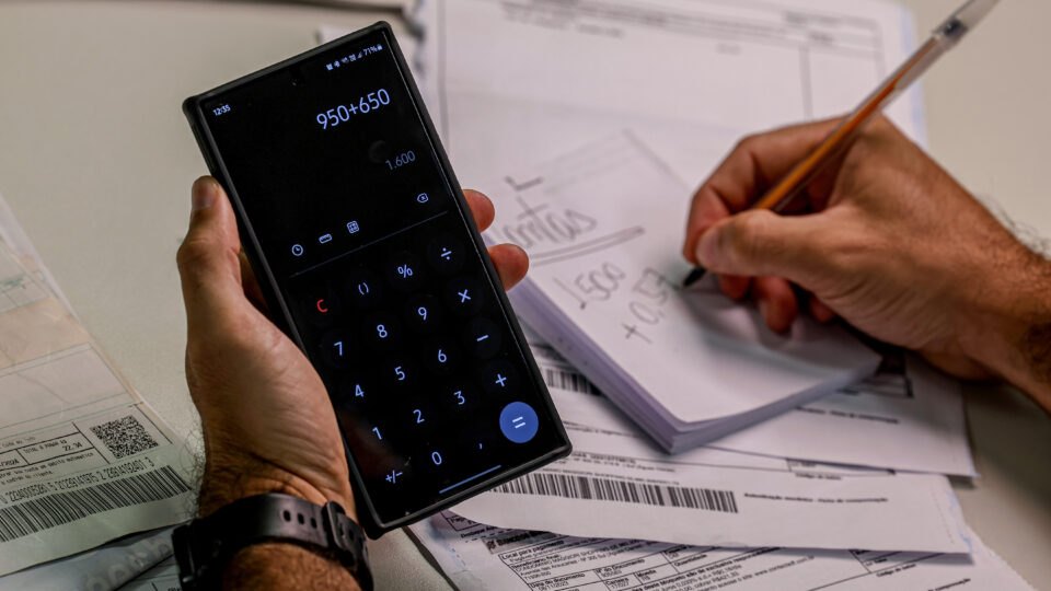 Endividamento das famílias bate novo recorde e atinge 49,9%