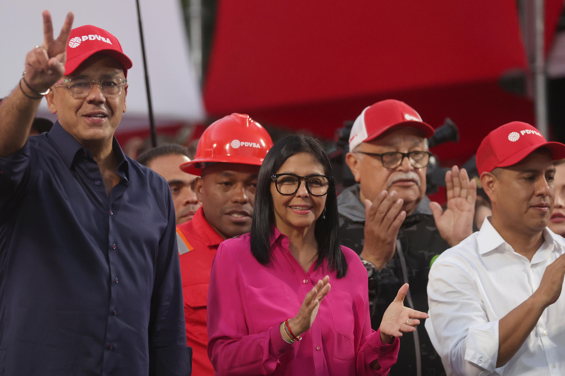 Delcy Rodríguez faz limpeza de aliados de Maduro no STF