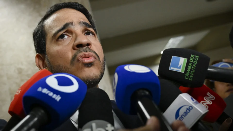 Jorge Messias no Senado