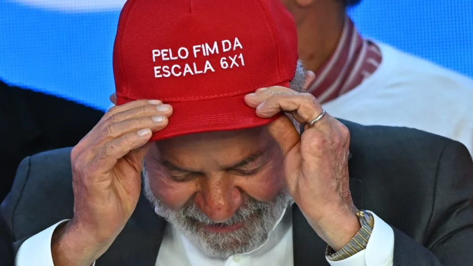 PL pede ao TSE que impeça Lula de repetir tom eleitoral em pronunciamento de 1º de maio