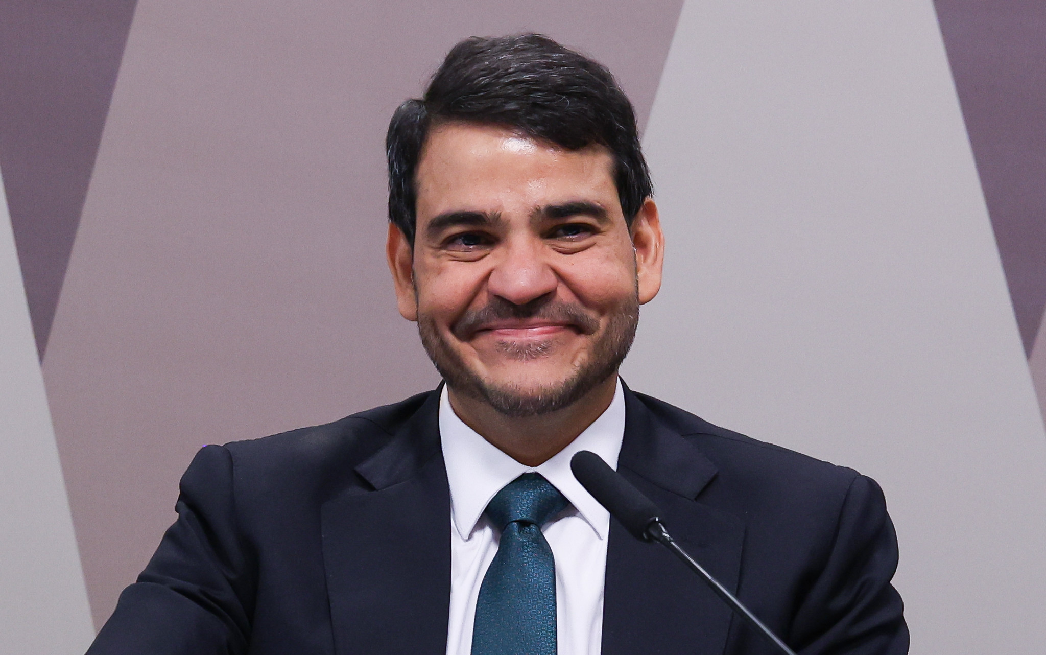 Por que o Senado decidiu rejeitar Jorge Messias para o STF?