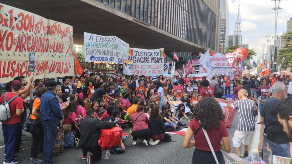Grupo de direita reserva Avenida Paulista para 1º de Maio e frustra ato da esquerda