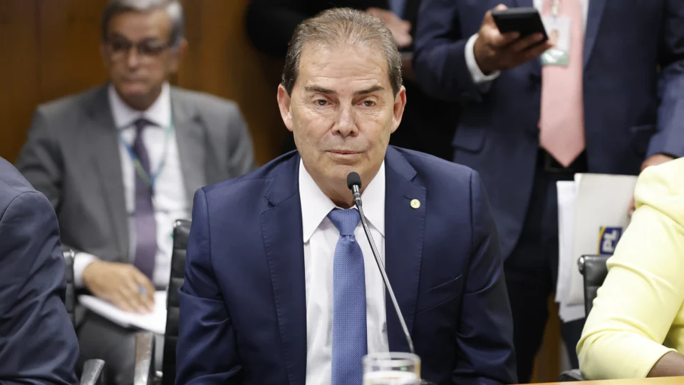 Paulinho da Força tornou-se relator e mudou anistia para redução de penas. 