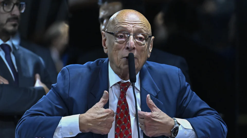 Esperidião Amin relatou dosimetria na CCJ do Senado.