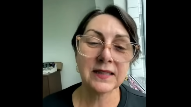 Vânia, irmã de Bolsonaro: “Só quero que Flávio seja eleito”