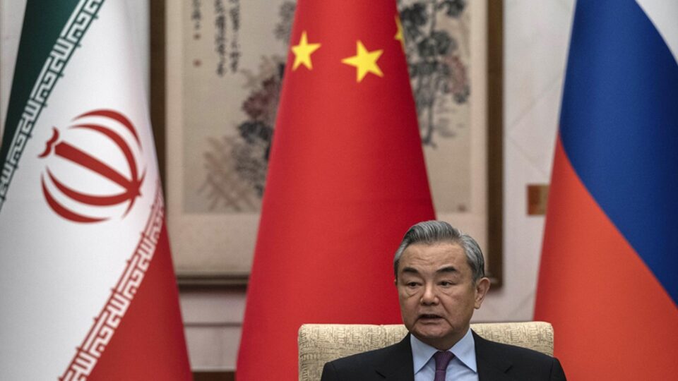Como a Rússia e a China estão sendo “os olhos” do Irã na guerra contra os EUA