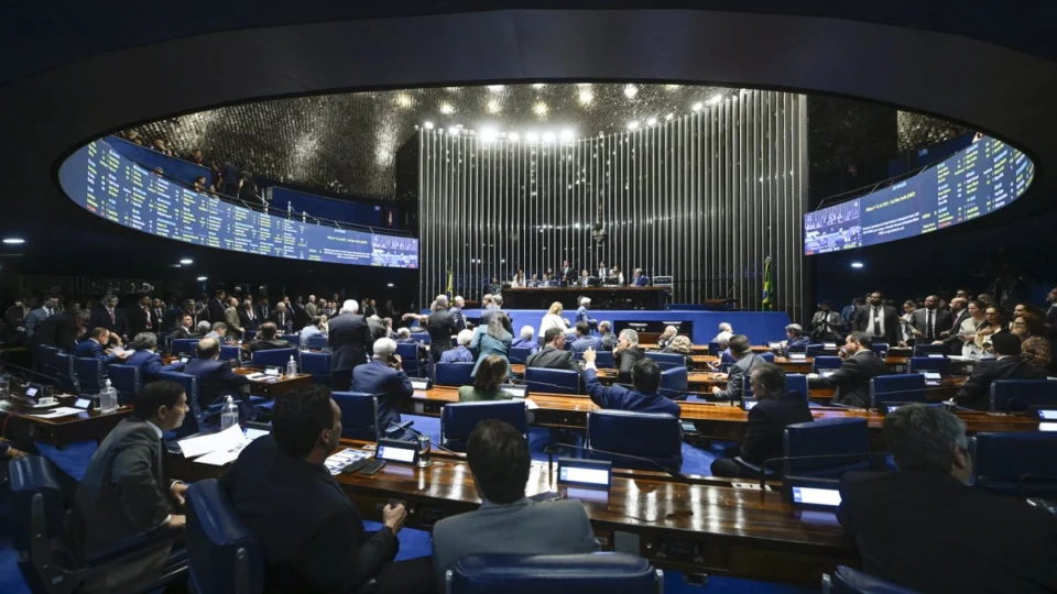 Plenário do Senado Federal na votação da indicação de Jorge Messias ao STF