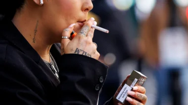 Proibição do cigarro no Reino Unido