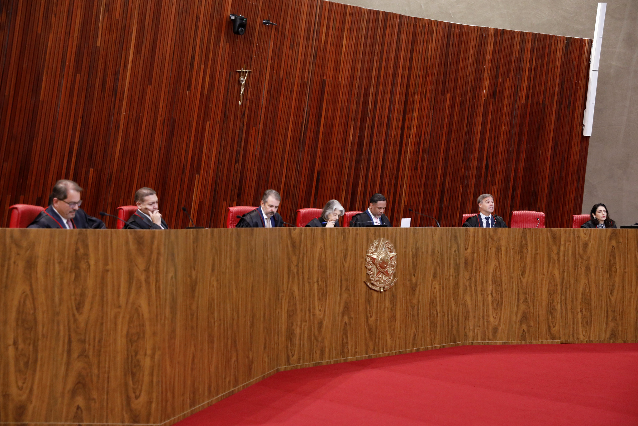 TSE cassa mandato do governador de Roraima e determina novas eleições