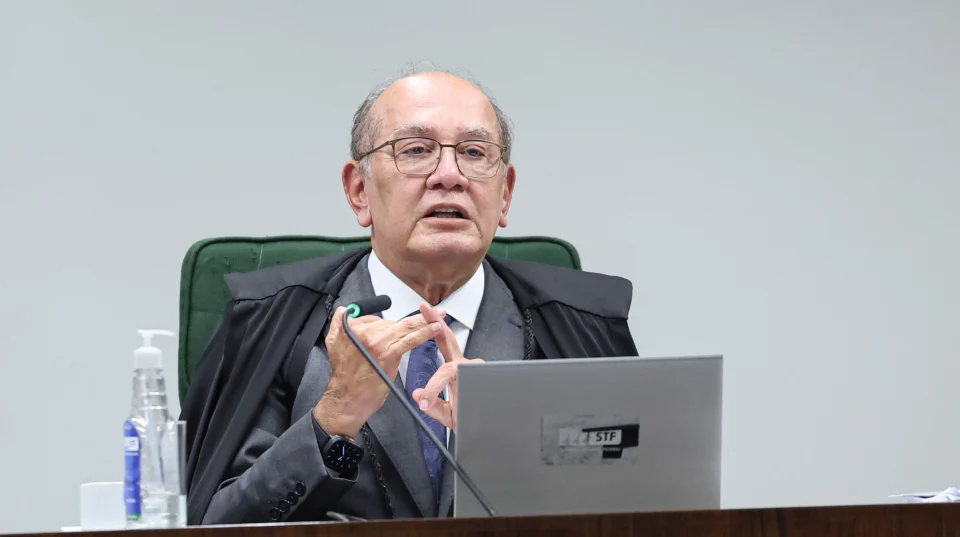 Decano diz que "certamente" tribunal será acionado em tentativa de reverter derrota de Lula.