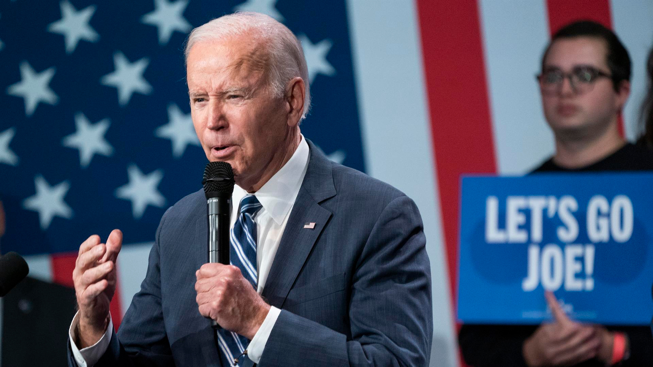 Como o governo Biden teria perseguido cristãos nos EUA segundo novo relatório?