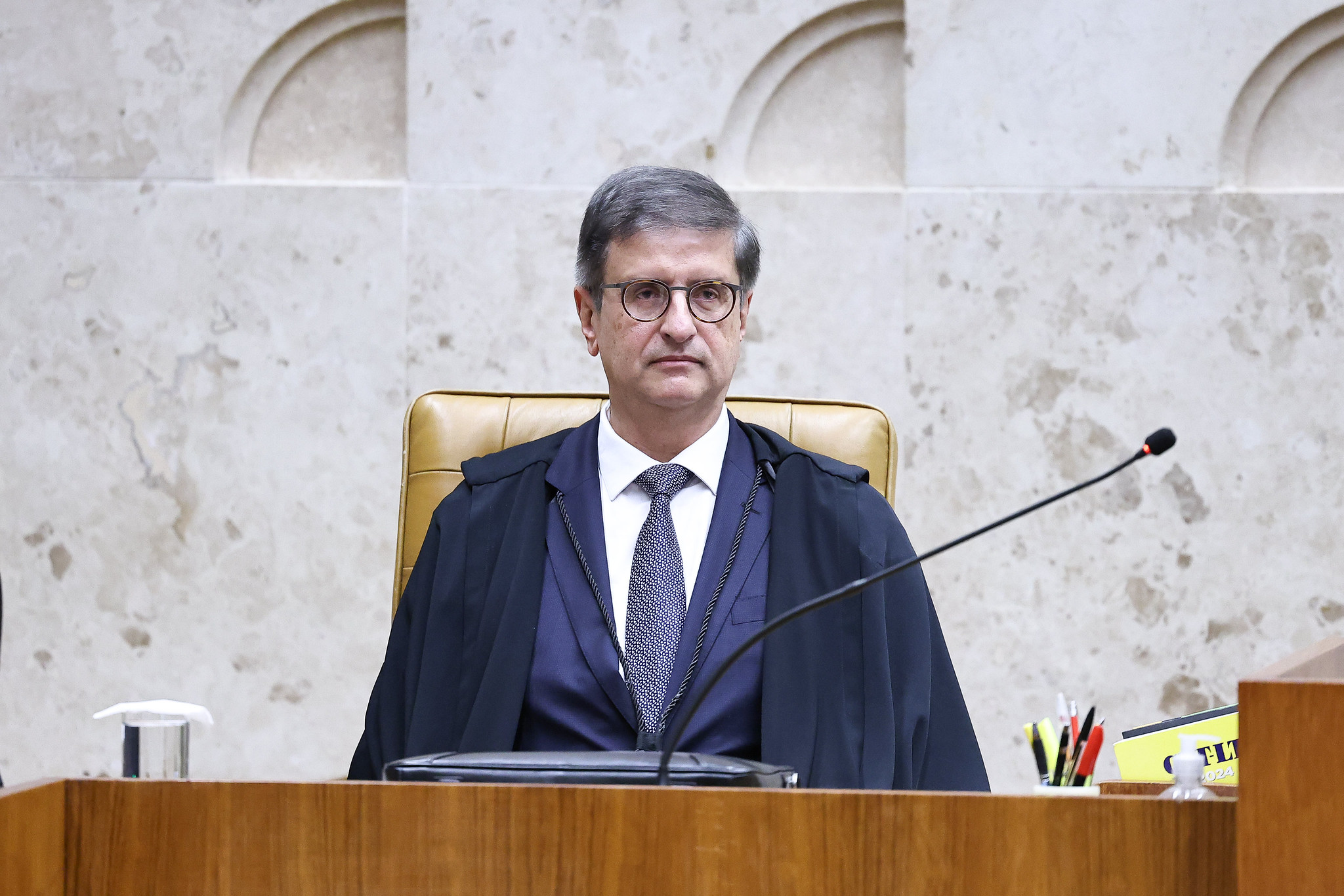 Gonet é contra uso de imóveis do DF para socorrer BRB