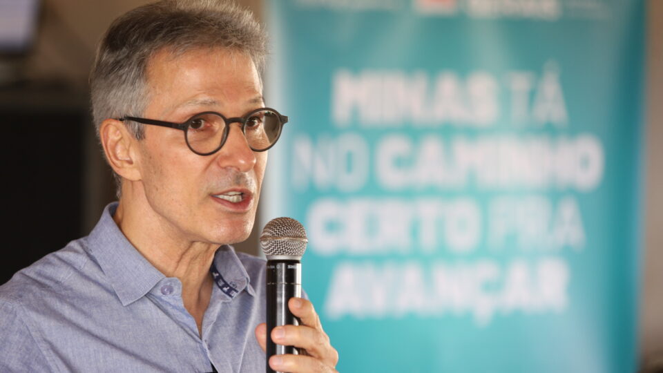 Zema propõe ampliar trabalho para adolescentes e vira alvo de críticas da esquerda