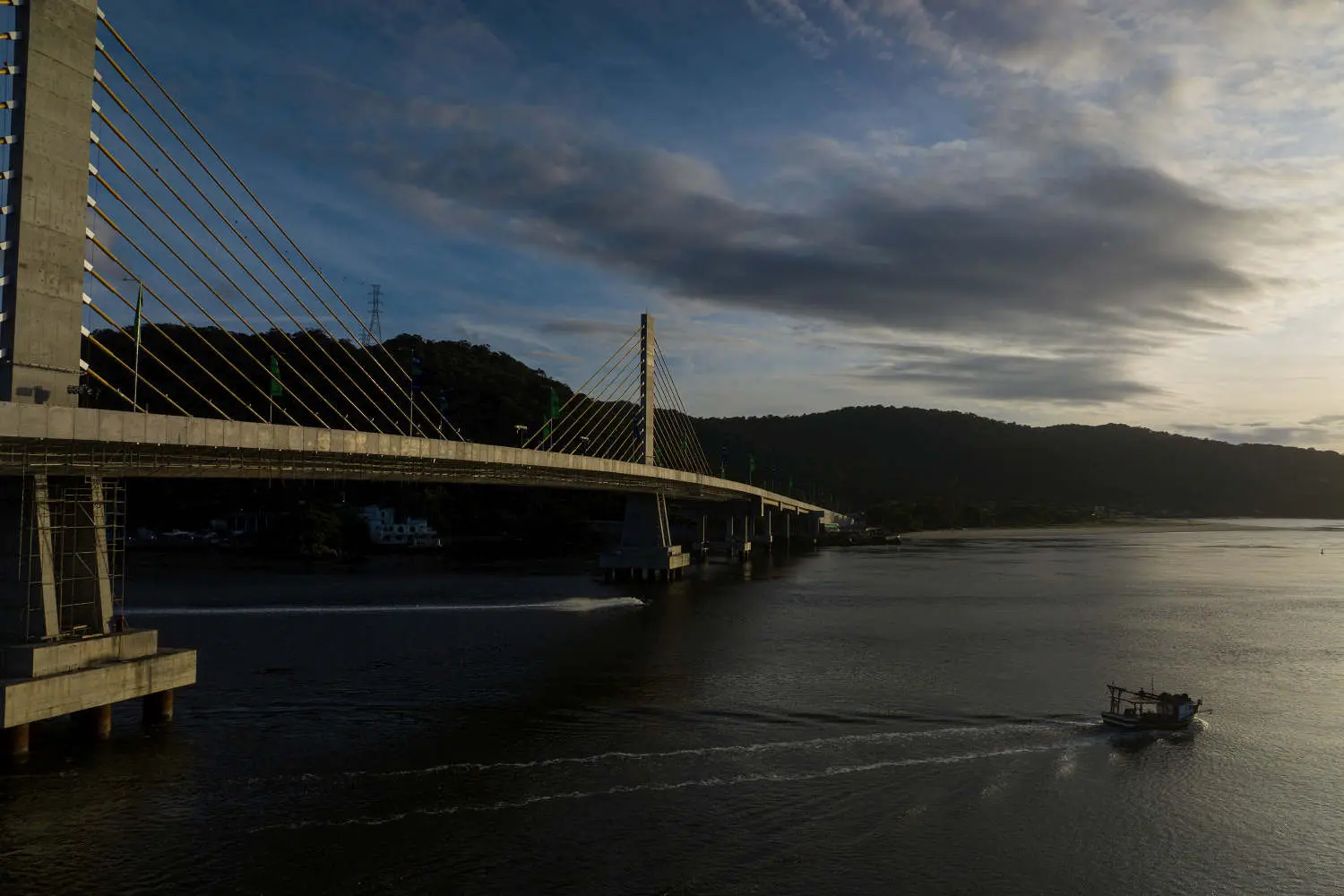 Ponte de Guaratuba era esperada há 40 anos no Litoral do Paraná