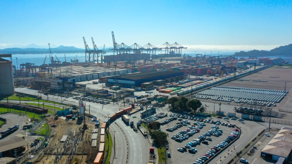 TCP e Brado anunciam ampliação de ferrovia em Paranaguá
