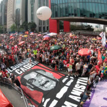 Manifestação de esquerda na Avenida Paulista, em São Paulo, em 2025.
