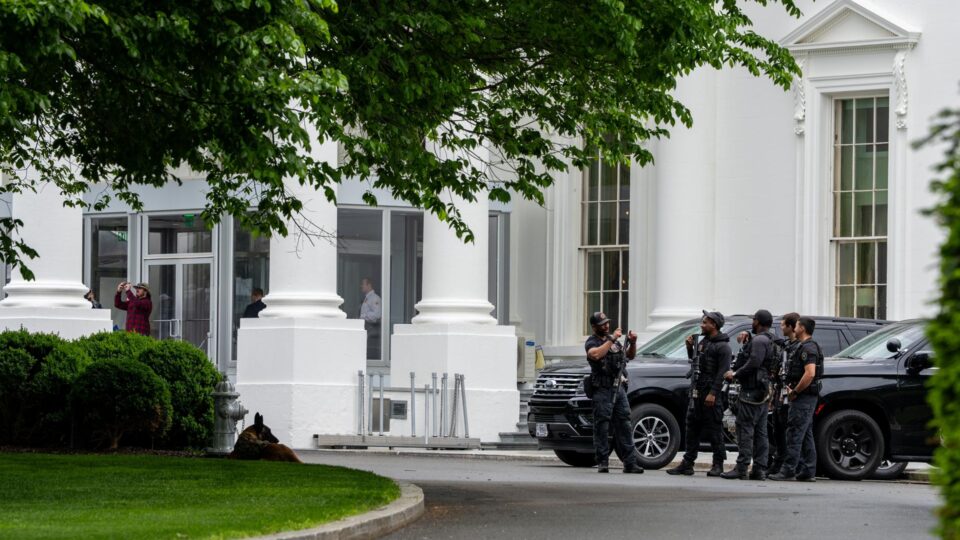 Casa Branca entra em estado de alerta após tiroteio perto de residência presidencial 