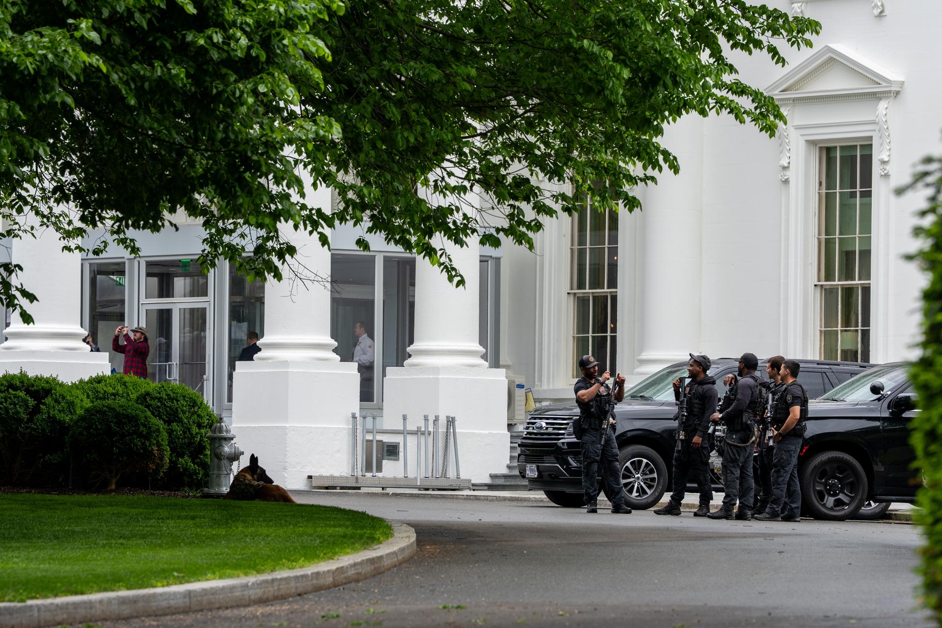 Casa Branca entra em estado de alerta após tiroteio perto de residência presidencial 