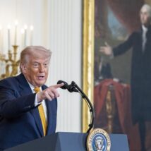 O presidente dos EUA, Donald Trump, declarou apoio ao candidato de direita na Colômbia Imagem referente a matéria