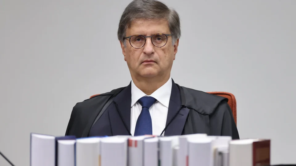 Procurador-geral da República utiliza conjunto de cinco crimes em todos os casos envolvendo suposto golpe e 8 de janeiro.