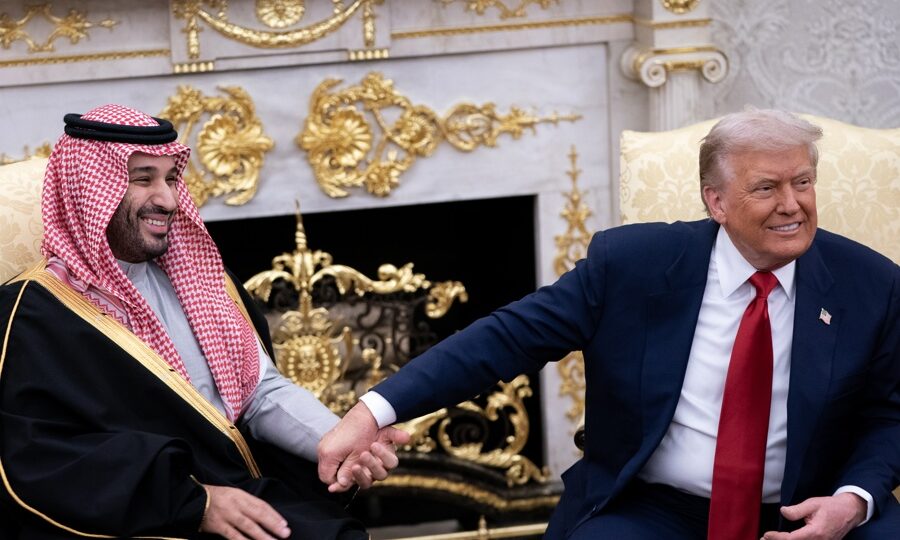 Trump suspendeu Projeto Liberdade porque Arábia Saudita vetou uso do seu espaço aéreo, diz emissora
