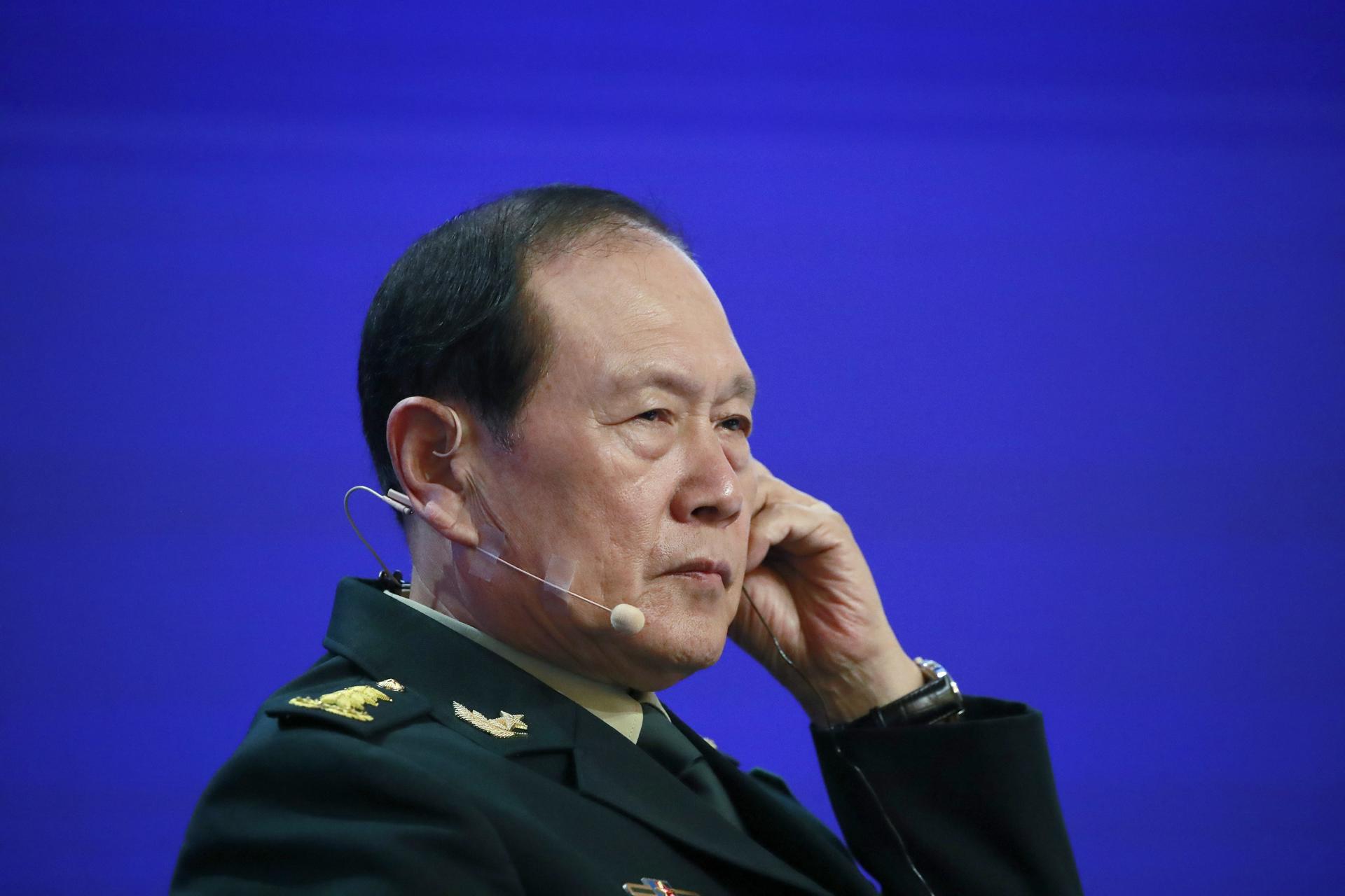 China condena dois ex-ministros da Defesa à pena de morte